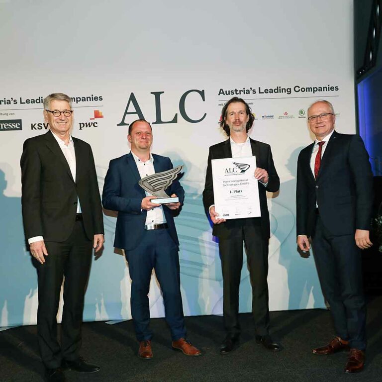 On this picture our Head of Technology & Innovation and our General Manager PAYER Europe are shown at the Austrian Leading Companies in Styria event holding the price for the first place.